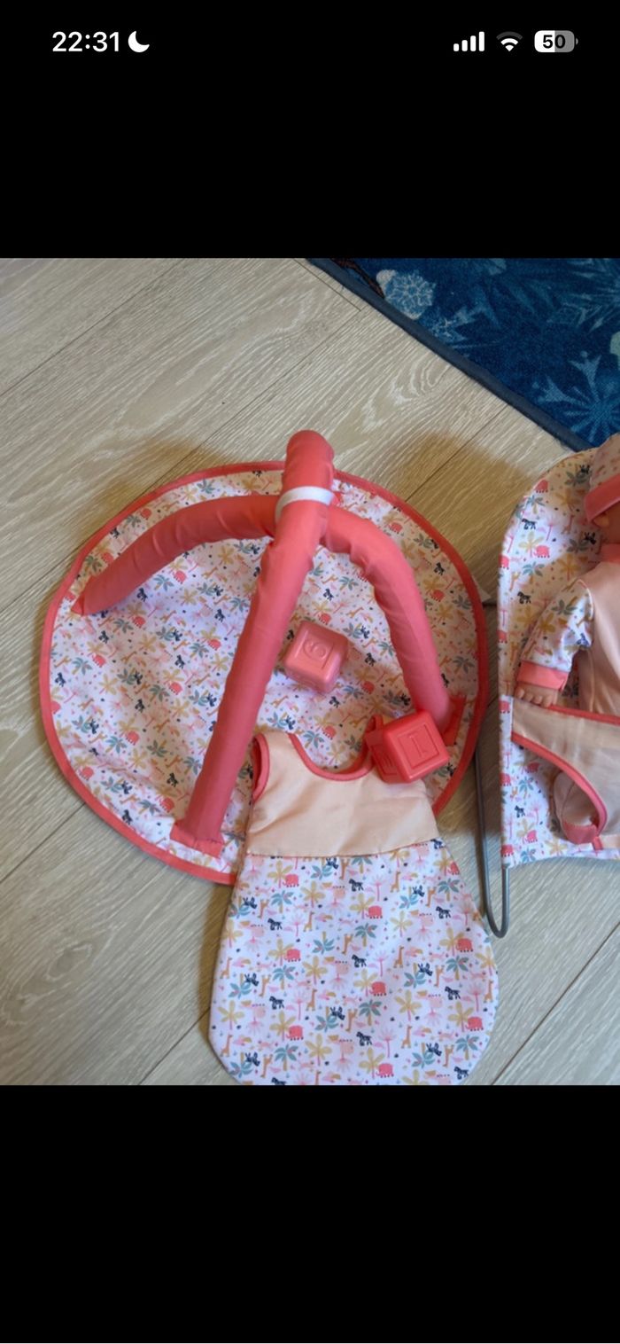 Poupons et ses accessoires - photo numéro 6