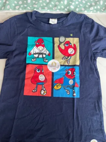 T-shirt fille Paris 2024 8 ans