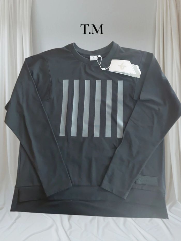Sweat noir Cross sportswear -T.M - neuf avec étiquette