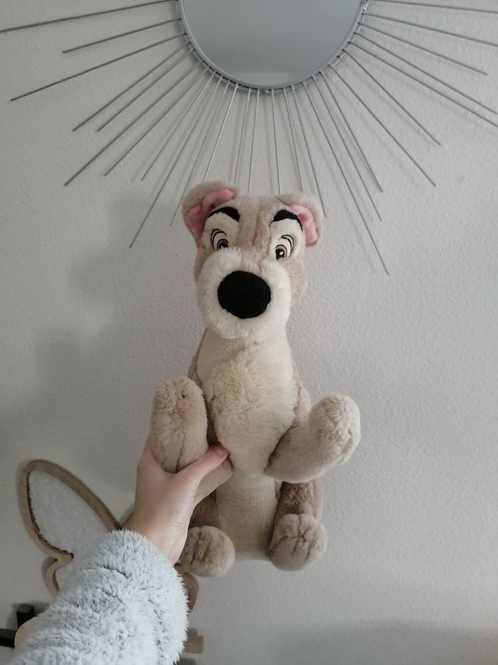 Grande peluche Clochard de La Belle et le Clochard Disney