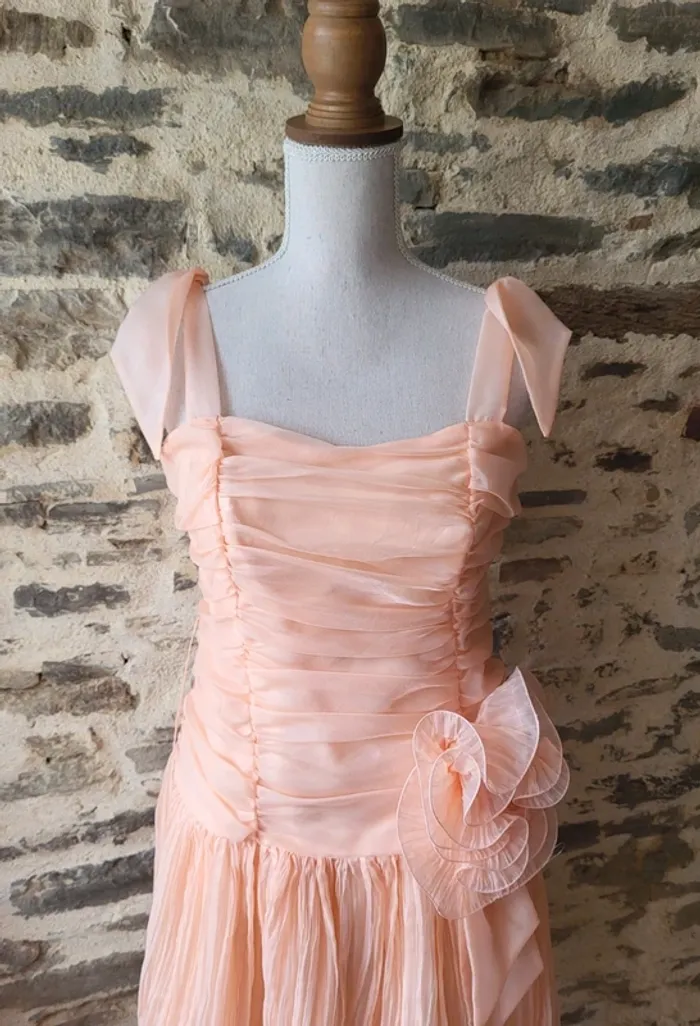 Robe de bal ou de cérémonie rose pâle Taille 40 Fabriquée en France