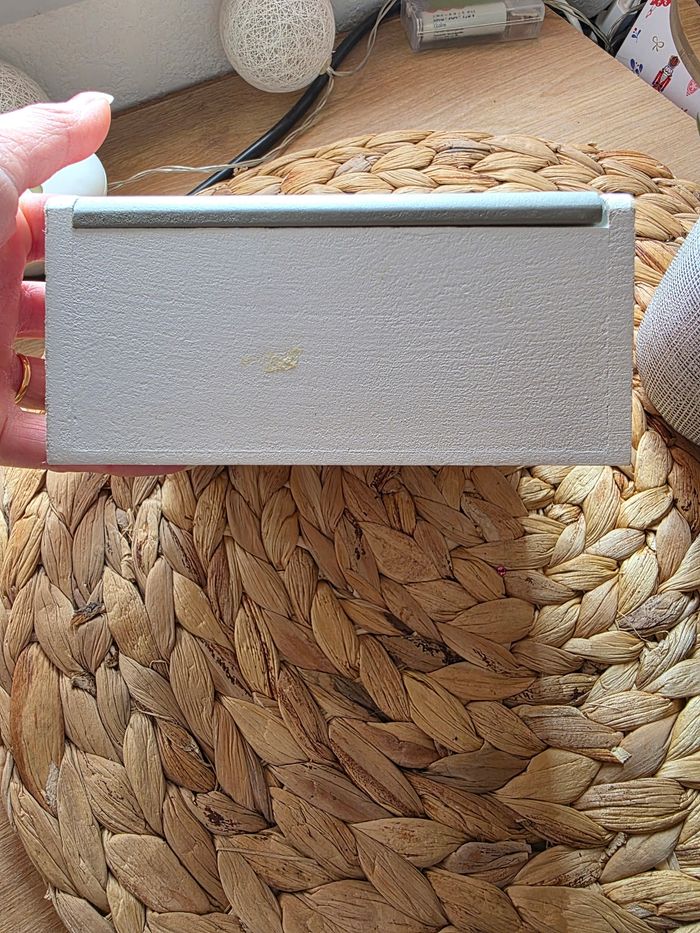 Petite boite en bois blanche et grise - photo numéro 4