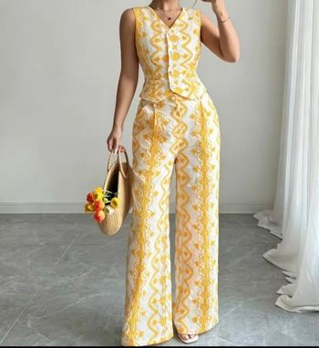 Joli ensemble deux pièces 
