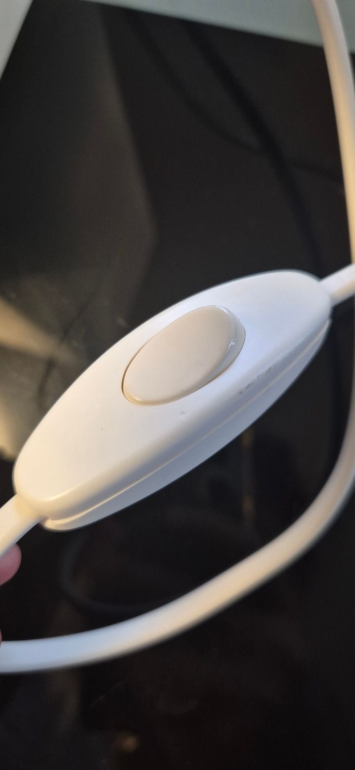 Lampe à interrupteur - photo numéro 2