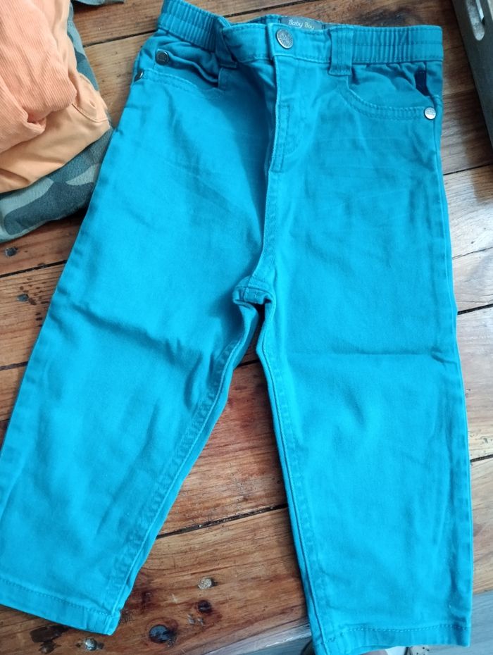 4 pantalons - photo numéro 2