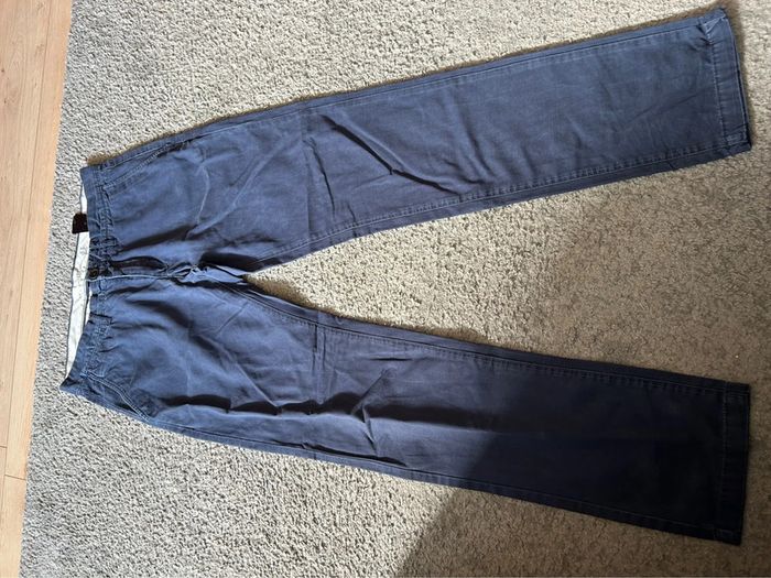 Pantalon chino bleu marine