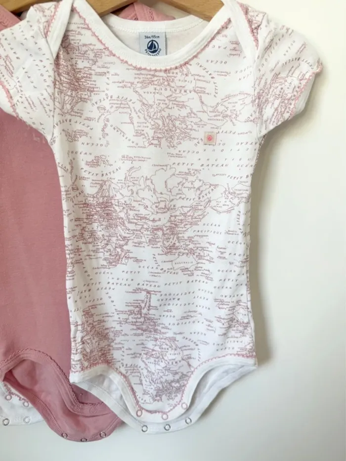 Lot de 3 bodies Petit Bateau - photo numéro 2