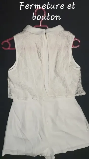 Été. Combishort neuf dentelle blanche