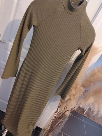 Robe longue à col kaki