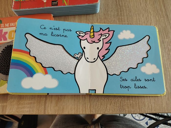 Lot de 3 livres bébé sur le toucher bon etat - photo numéro 5