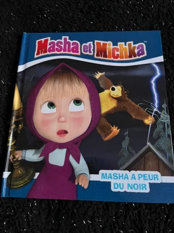 Livre Masha et Mishka : Masha a peur du noir