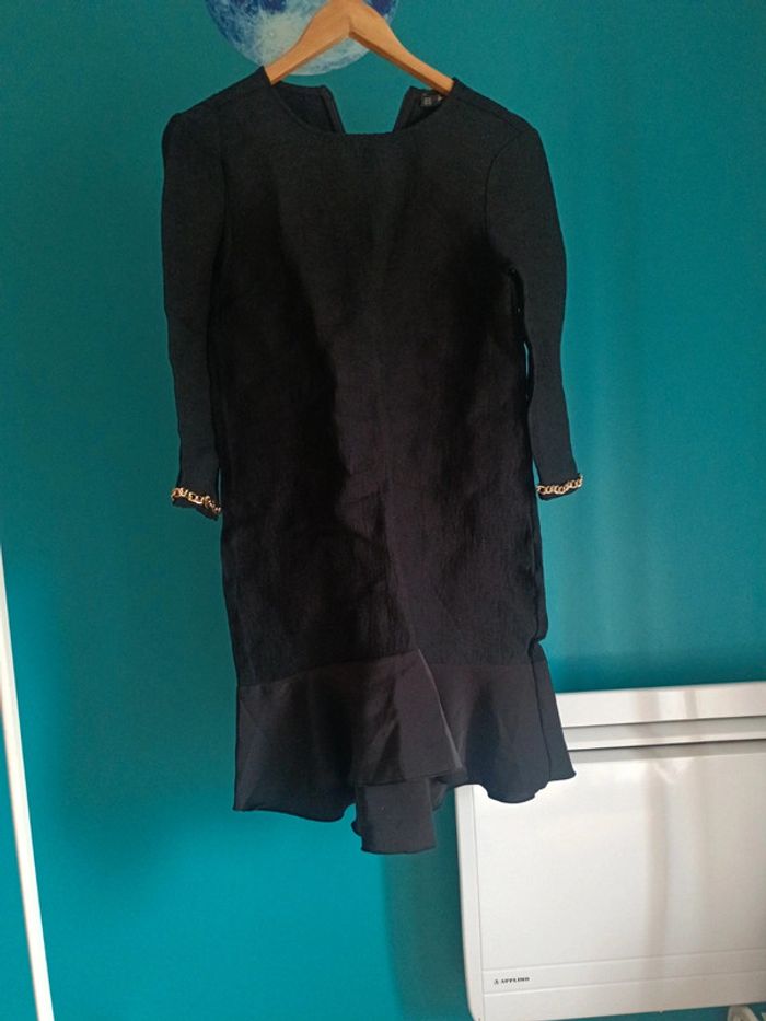 Robe noir