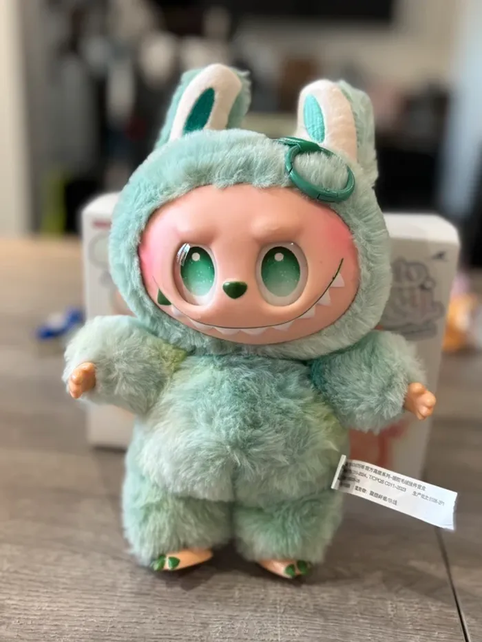 Labubu géant 23cm - photo numéro 6