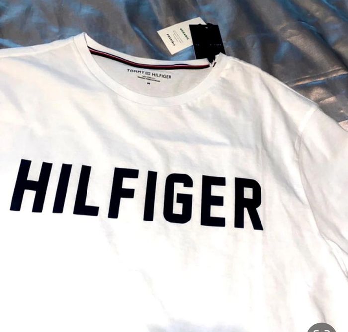 T-shirt tommy Hifilger - photo numéro 7