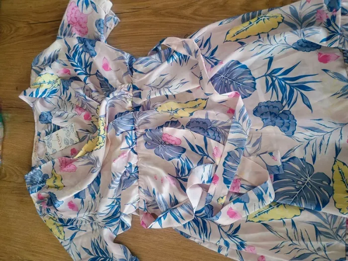 robe fleurie neuve L - photo numéro 4