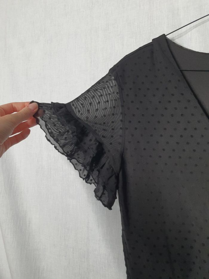 Robe noire à plumetis - photo numéro 2