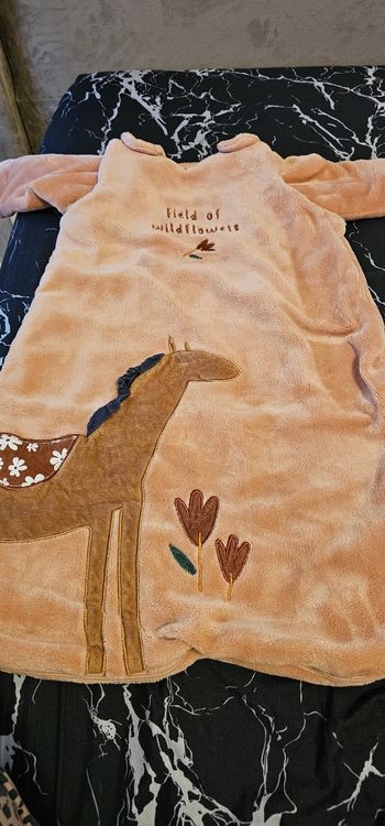 Gigoteuse et combinaison