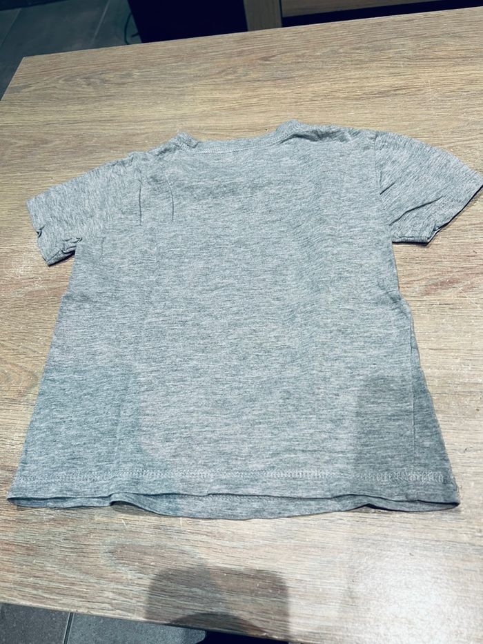 Teeshirt manches courtes gris motif écriture 5 ans - photo numéro 3