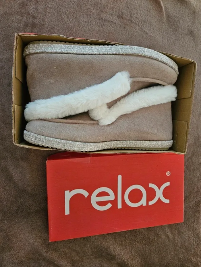 Paire de chaussons - photo numéro 5