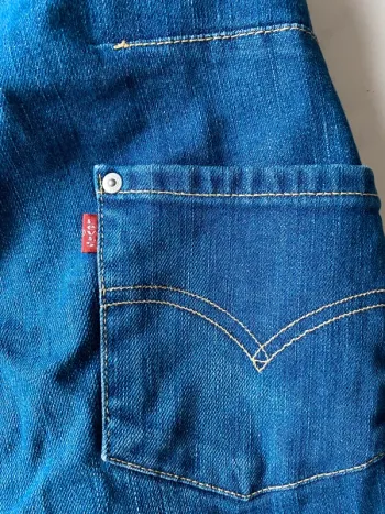 Jupe portefeuille en jean Levi’s vintage - Taille XS - Clips latéraux