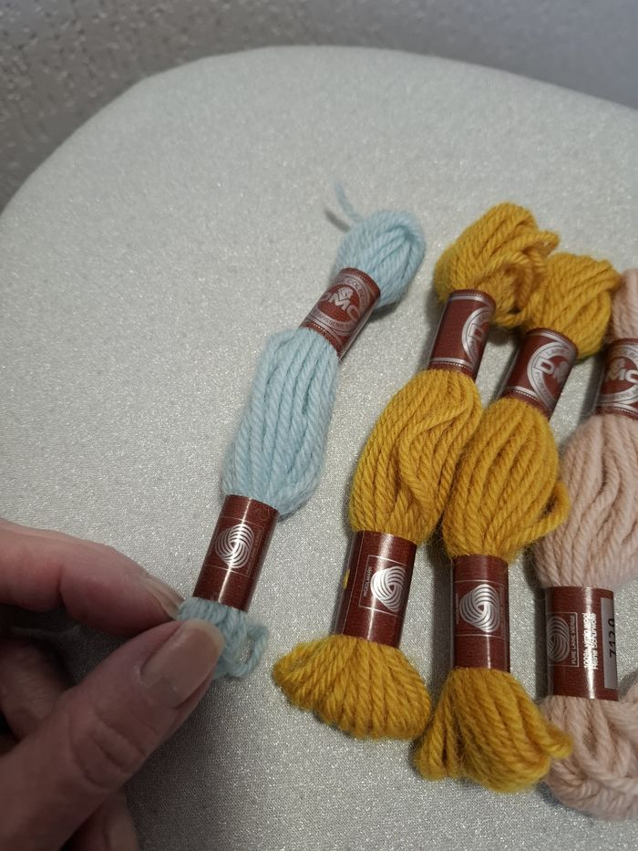 Joli lot 9 échevettes laine Colbert DMC pour tapisserie/punch needle 100% pure laine vierge 8 m neuf - photo numéro 2