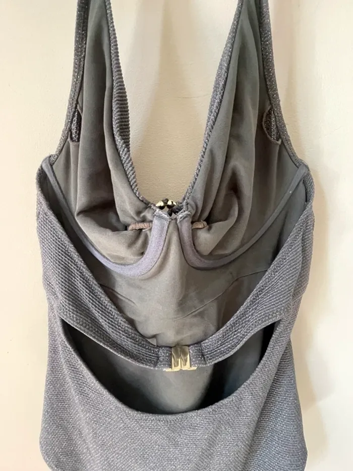 Maillot de bain, une pièce - photo numéro 4