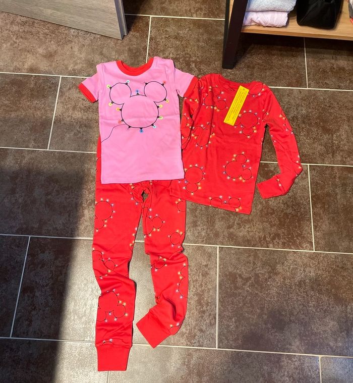 Ensemble Pyjama Disney Taille S (6Ans)