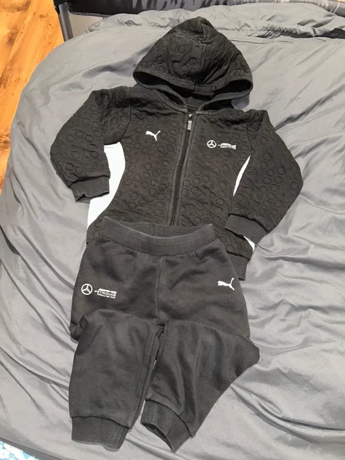 Ensemble Puma x Mercedes AMG