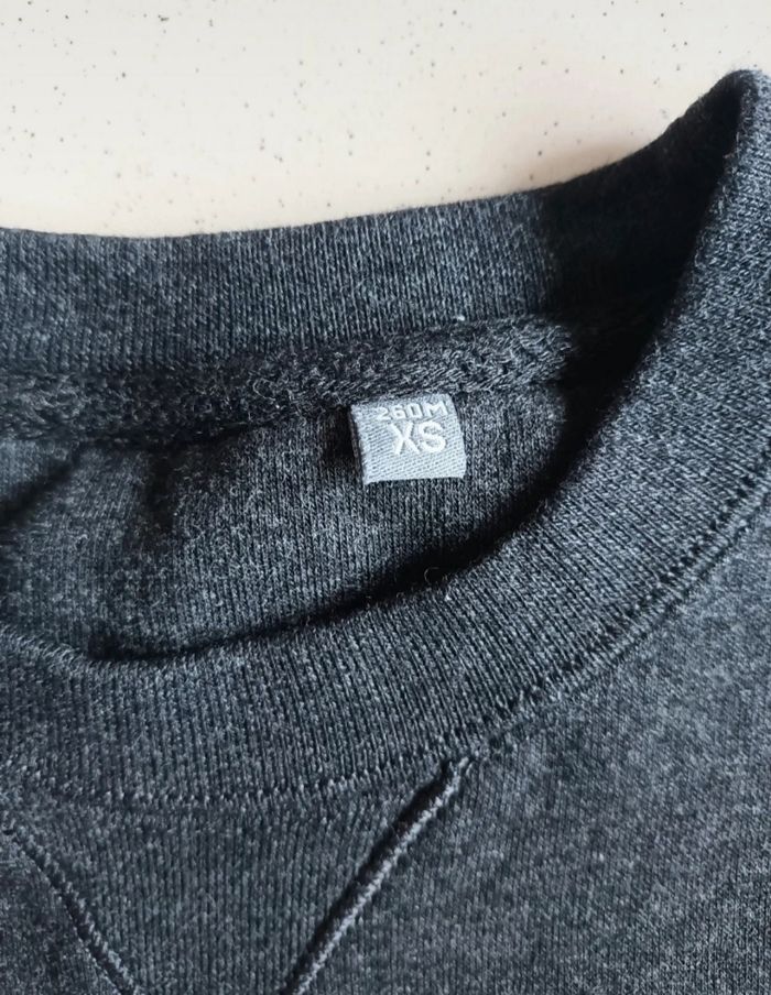 Pull garçon XS - photo numéro 2