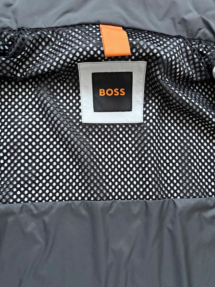 Veste Hugo Boss Neuve - photo numéro 9