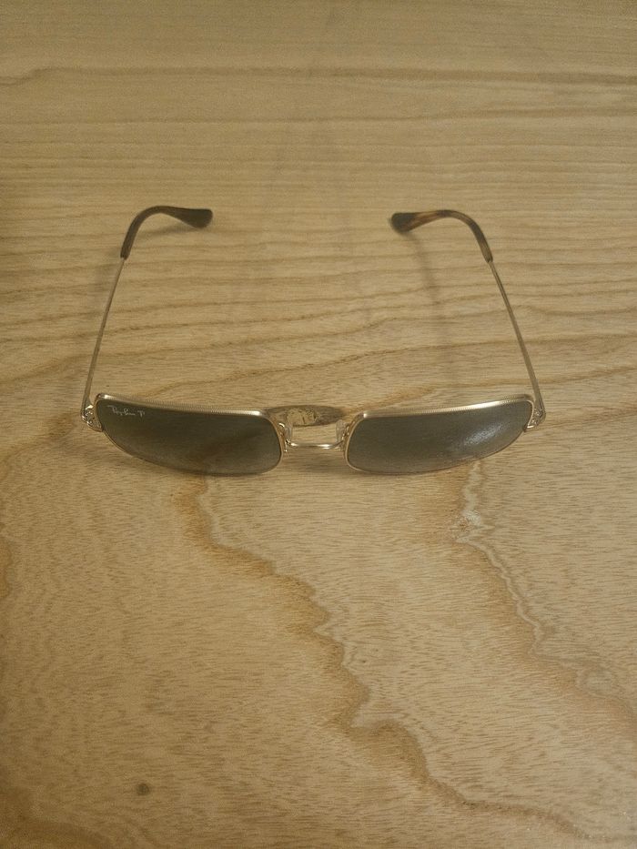 Lunette de soleil - photo numéro 3