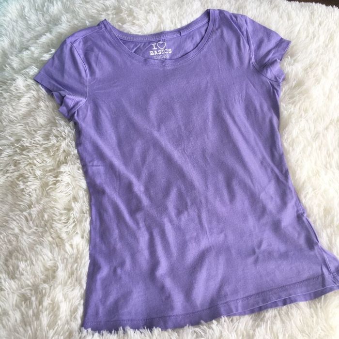 Tee shirt basique, haut unie, tenue de sport