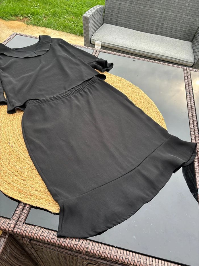 Ensemble jupe + haut noir - photo numéro 3