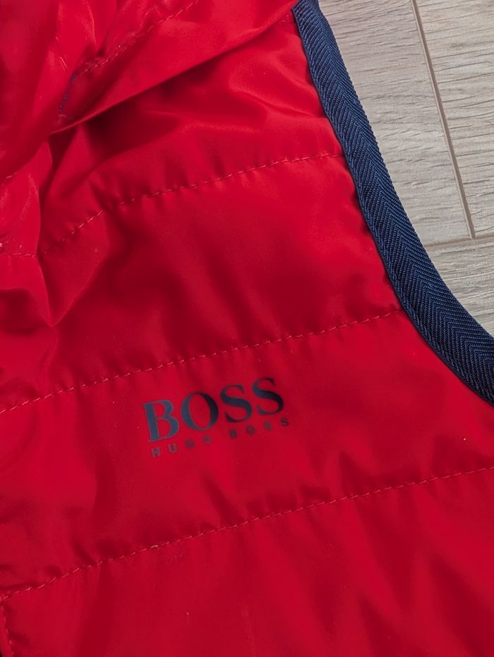Doudoune sans manches Hugo boss 5 ans - photo numéro 4