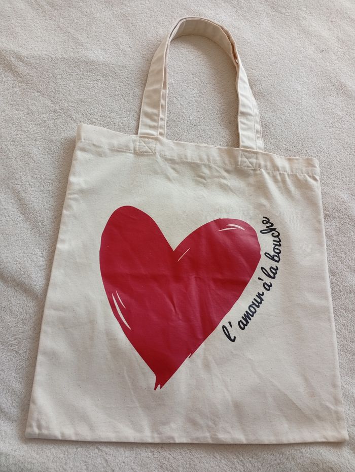 Tote bag "L'amour à la bouche "♥️ - photo numéro 2