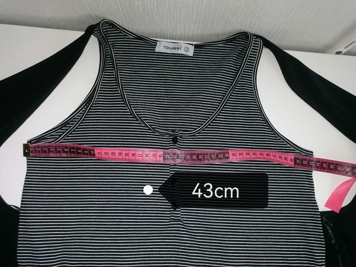 Tee-shirt et son gilet sans manche T3 - photo numéro 6