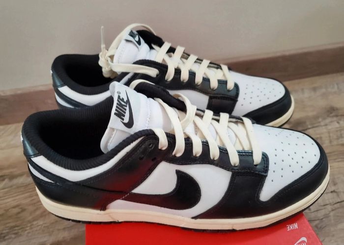 Sneakers Nike Dunk low prm 42 Neuve - photo numéro 2