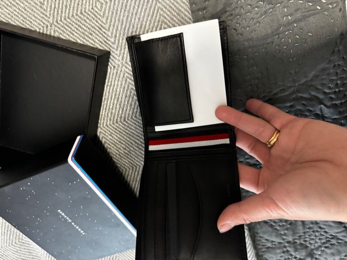 Portefeuille tommy hilfiger - photo numéro 4