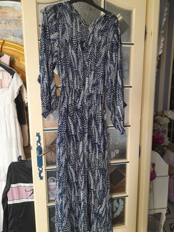 Sublime robe en voile h et m.