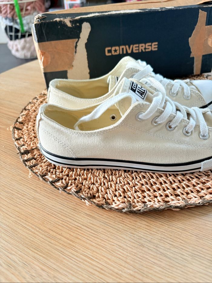 Converse - photo numéro 3