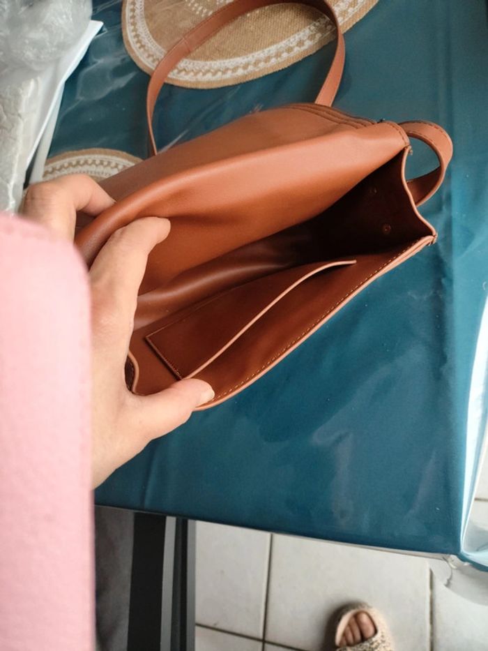 Sac bandoulière cognac neuf - photo numéro 4