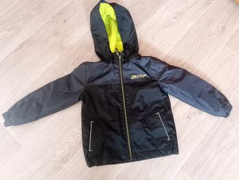 Veste coupe-vent doublée polaire 5 ans