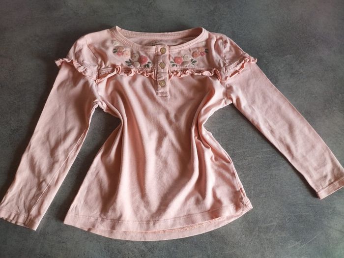 Jolie tee-shirt 6 ans - photo numéro 4