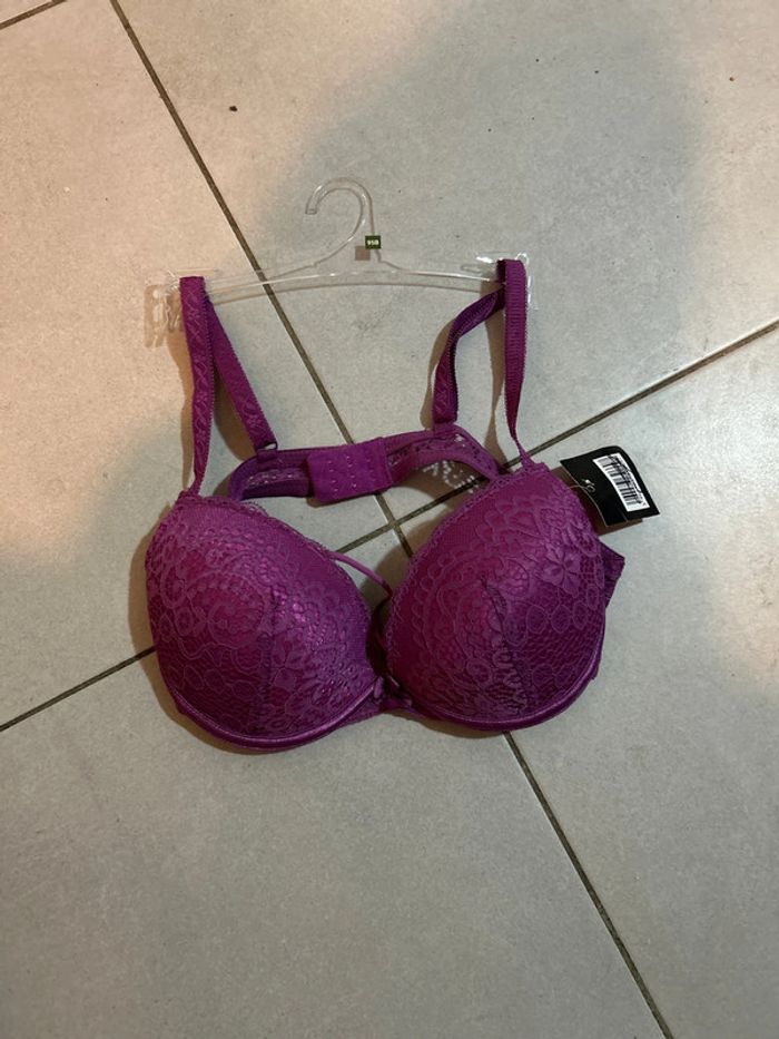 Soutiens gorge violet