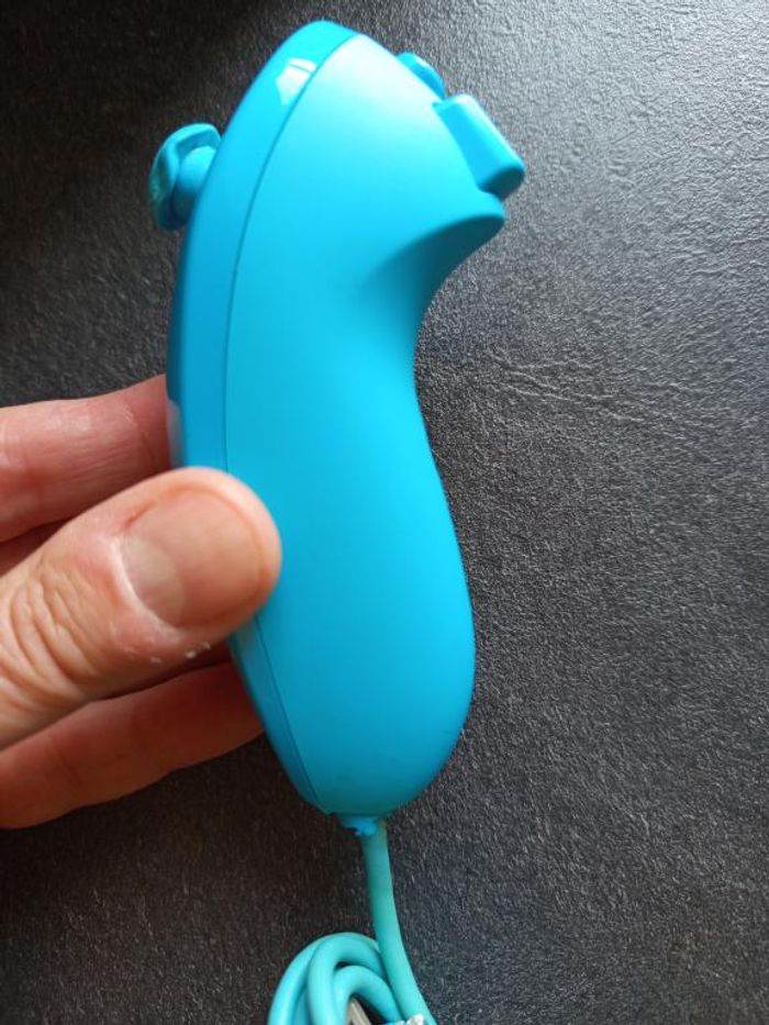 Nintendo - Wii - Nunchuk - photo numéro 6