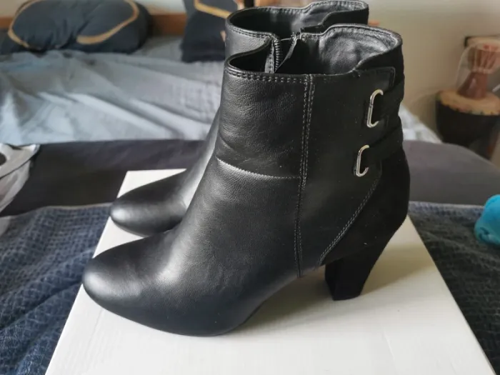 Bottines Taille 39 - photo numéro 4