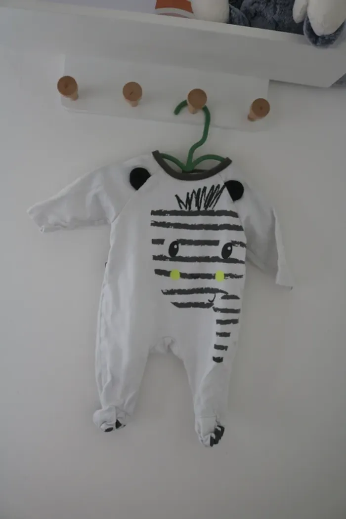 Lot pyjamas été/automne garçon 1 mois - photo numéro 3