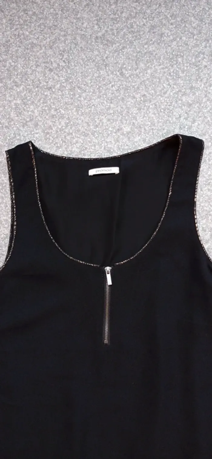 Promod robe noire et dorée - photo numéro 3