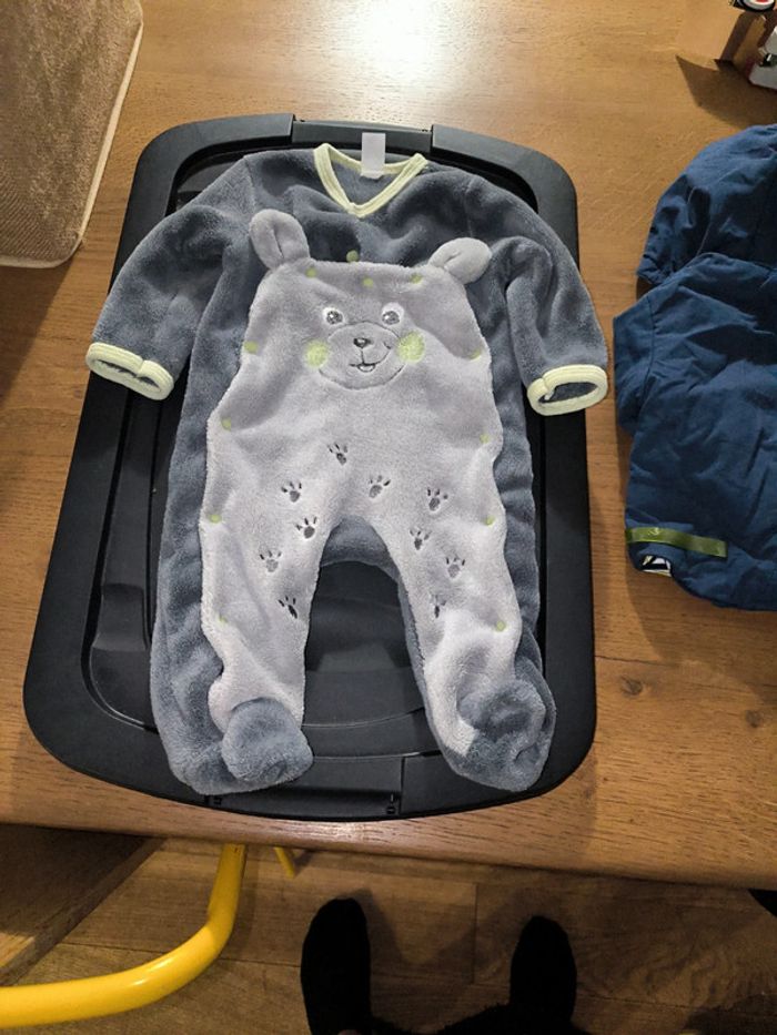 Pyjama pilou pilou bébé taille 3 mois