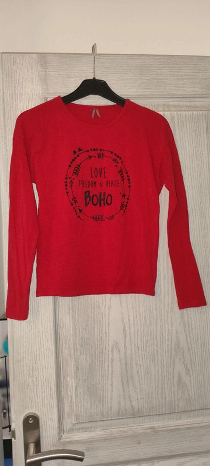 t-shirt manches longues rouge